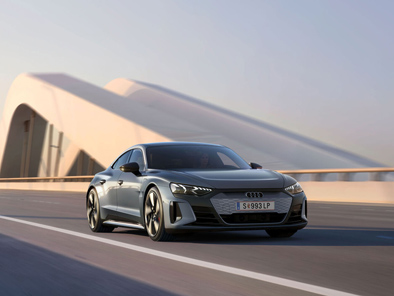 Belép az IKEA az autógyártók közé?